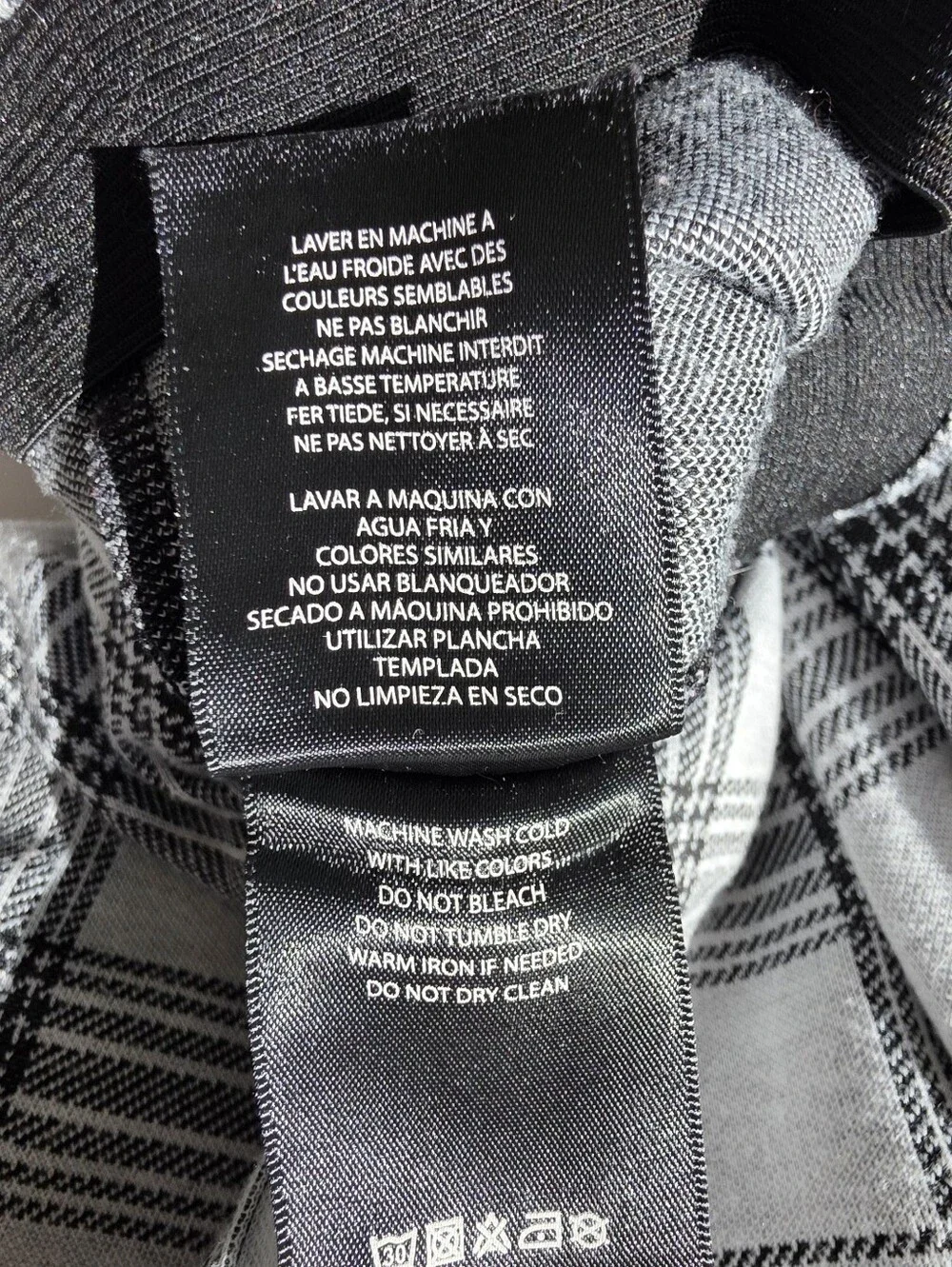 Tahari Size M Black and Grey Plaid Dress Pants